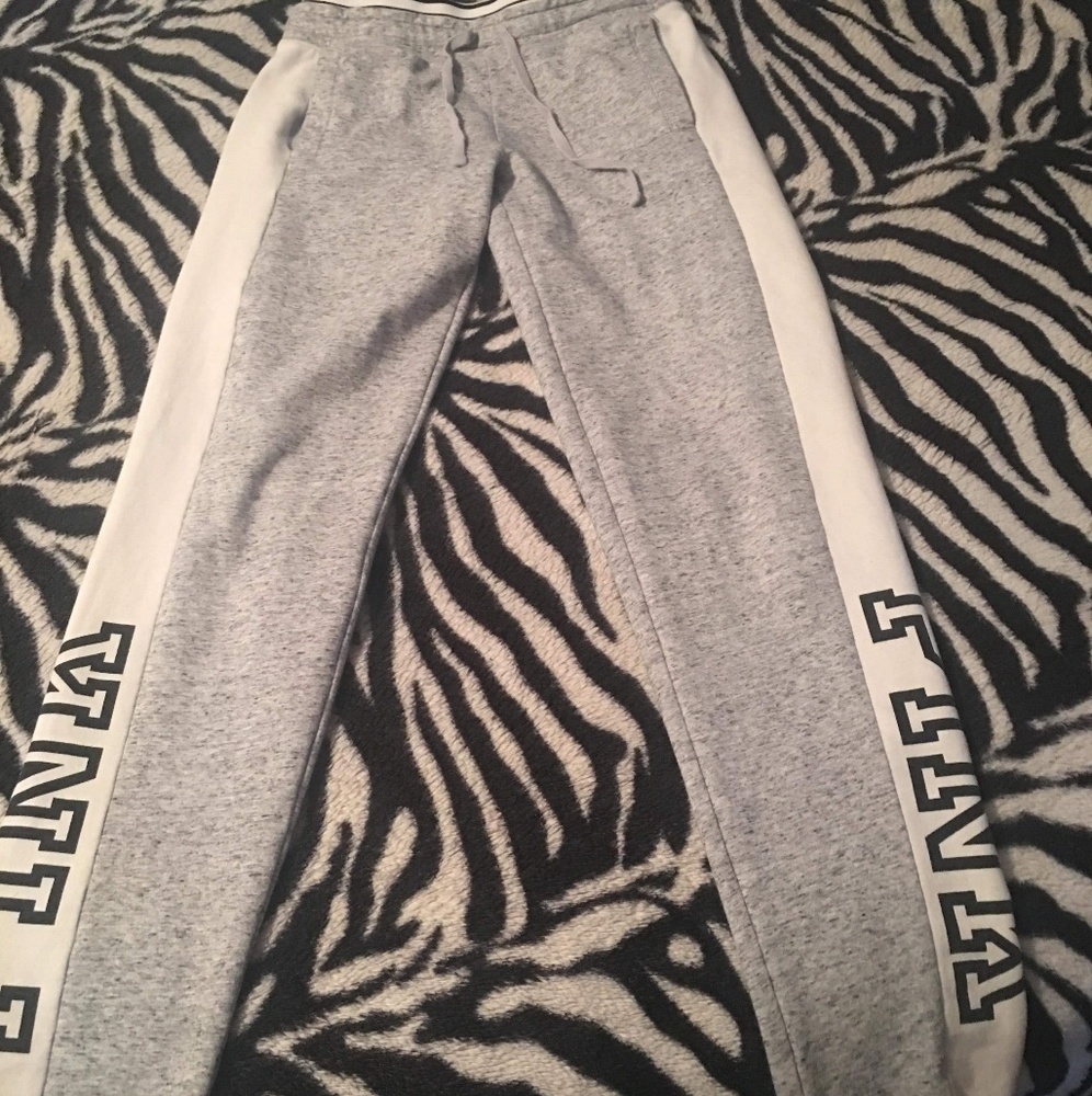 PINK sweats/leggings